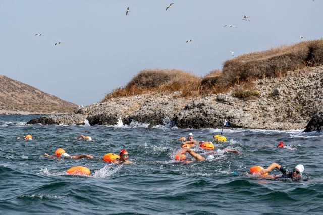 La Costa Cálida se estrena como destino europeo de natación con el éxito del Open Water Tour - 4, Foto 4