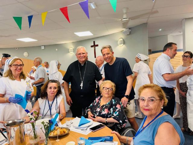 Fulgencio Gil estrecha los lazos históricos y religiosos entre Lorca y Lourdes para seguir manteniendo una colaboración cultural y social con la ciudad francesa - 4, Foto 4