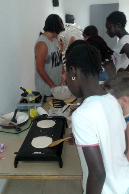 20 menores del barrio del Carmen torreño disfrutan de una escuela de verano con Columbares - 5, Foto 5