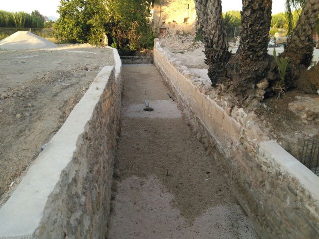 Huermur denuncia que van a encajonar entre muros de hormigón la torre islámica de Zarandona - 2, Foto 2