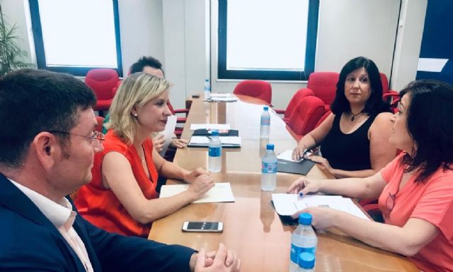 El Ayuntamiento de Molina de Segura y la OMEP estudian nuevas vías de colaboración para fomentar el asociacionismo y el emprendimiento de mujeres en el municipio - 2, Foto 2
