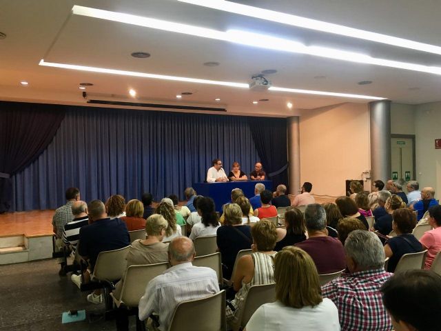 El alcalde de Lorca reitera su compromiso con losafectados por la devolución de las ayudas por los terremotos - 1, Foto 1