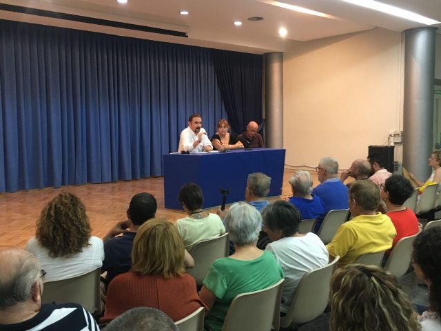 El alcalde de Lorca reitera su compromiso con losafectados por la devolución de las ayudas por los terremotos - 2, Foto 2