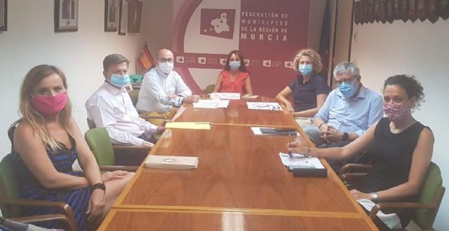 El Ayuntamiento y Unimar abordan en un curso las claves de las agendas urbanas locales - 1, Foto 1