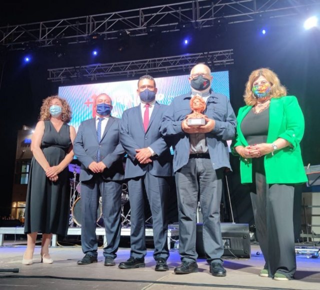 Las fiestas de Santiago de la Ribera suspenden la cucaña del día 25 y posponen el Crazy Beach Games - 1, Foto 1