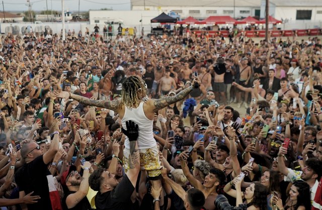 Fotos Alberto Noguer/Adrián Pedro Ramirez, Foto 1