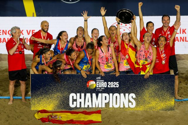 Violeta González Ponderoux, campeona de Europa en balonmano playa - 2, Foto 2