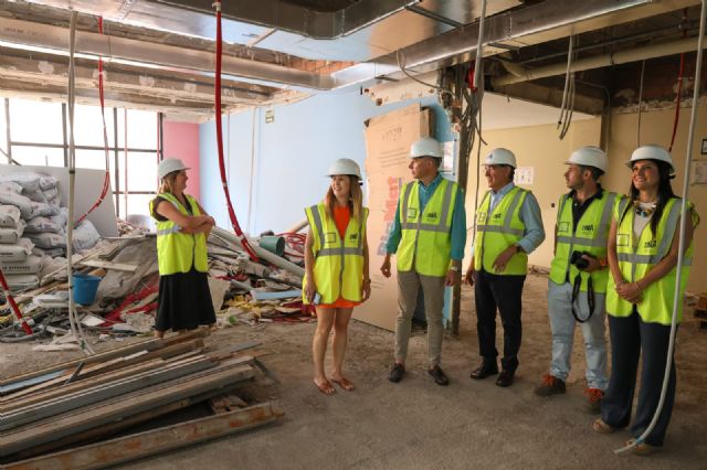 La transformación del Centro Cultural Alcalde José María Campoy Camacho llevará la biblioteca infantil a la primera planta - 1, Foto 1