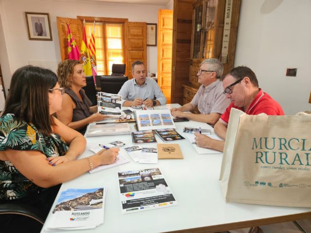 Abanilla refuerza su apuesta por el desarrollo rural con una ofensiva informativa sobre las ayudas LEADER 2023-2027