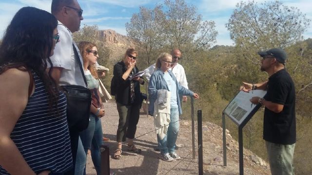 Technical of the Tourist Offices of the Region of Murcia Totana visit in order to meet its various tourism resources, Foto 3