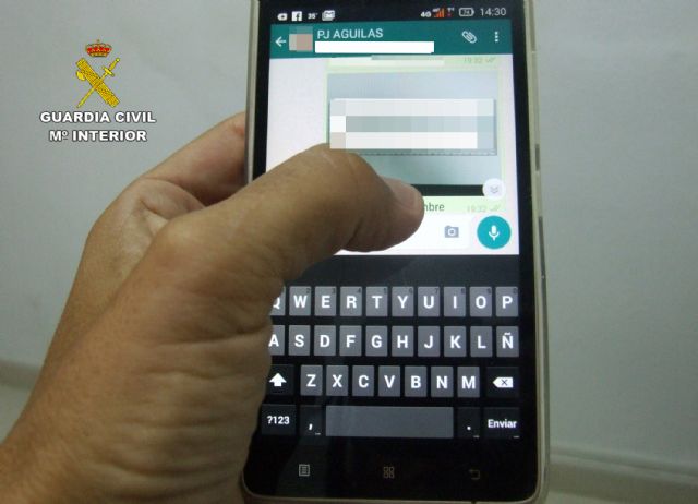 La Guardia Civil investiga a un grupo de mensajería instantánea por delitos de odio contra las Fuerzas y Cuerpos de Seguridad - 2, Foto 2