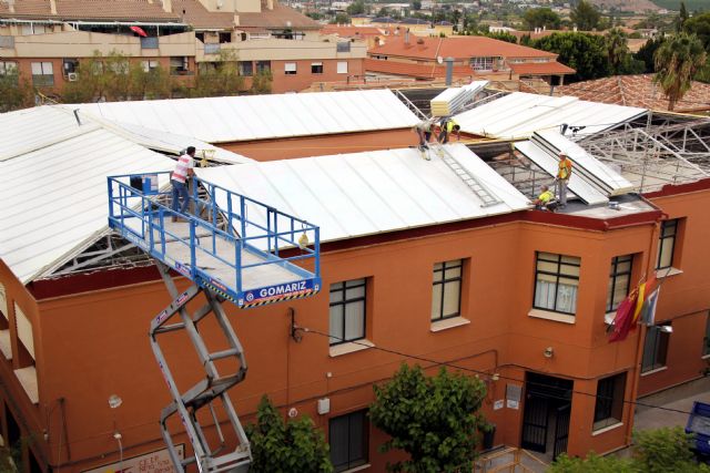El Ayuntamiento encarga un segundo desamiantado del interior del colegio - 4, Foto 4