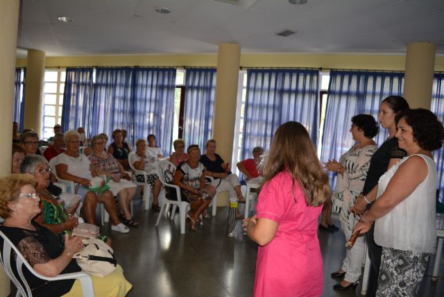 Llega al Centro de la Tercera Edad El ritmo de la vida - 2, Foto 2