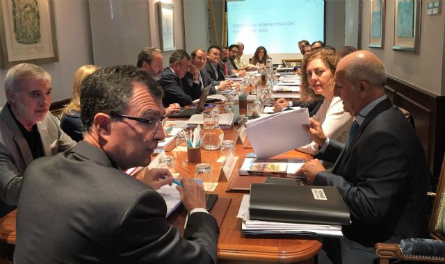 El PSOE considera que una mejor gestión y control público sobre Emuasa permitirán una bajada mayor del precio del agua - 2, Foto 2