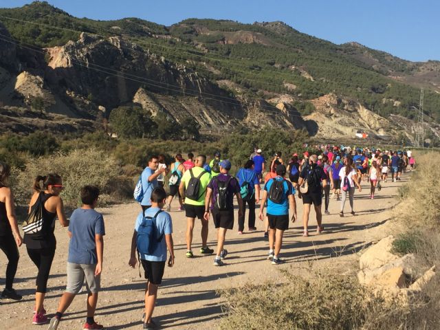 Más de 650 senderista caminan hasta el Cejo de los Enamorados con los Juegos Deportivos del Guadalentín - 1, Foto 1