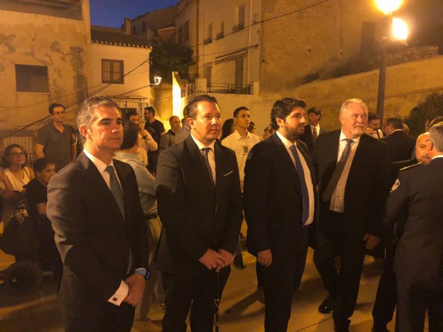 Fernando López Miras asiste a la procesión en honor a la Virgen del Carmen de Mula - 2, Foto 2