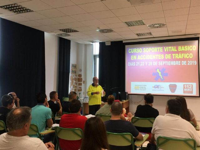 Protección Civil imparte un curso de soporte vital básico en accidentes de tráfico - 2, Foto 2
