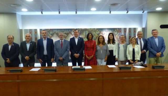 Miriam Guardiola presidirá la Comisión de Asuntos Generales e Institucionales, de la Unión Europea y Derechos Humanos y Valle Miguélez la de Industria, Trabajo, Comercio y Turismo - 1, Foto 1