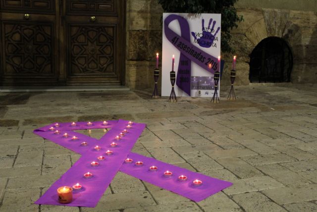 Masiva afluencia en la concentración por la 'Noche Violeta' - 1, Foto 1