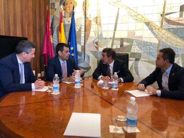 El consejero de Fomento e Infraestructuras y el delegado del Gobierno se reúnen para analizar y coordinarán los mecanismos de ayuda a los damnificados - 1, Foto 1