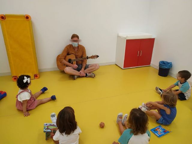 IU reclama una evaluación urgente de la educación telemática para paliar sus graves deficiencias en Lorca - 1, Foto 1