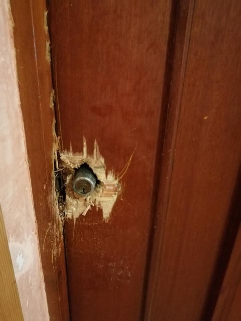 Asaltan de madrugada la sede de Izquierda Unida-Verdes de Águilas - 1, Foto 1