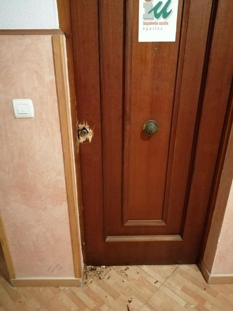 Asaltan de madrugada la sede de Izquierda Unida-Verdes de Águilas - 2, Foto 2