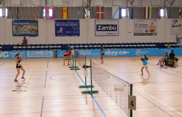 12 medallas para el Bádminton Las Torres en el regional de categorías inferiores - 2, Foto 2