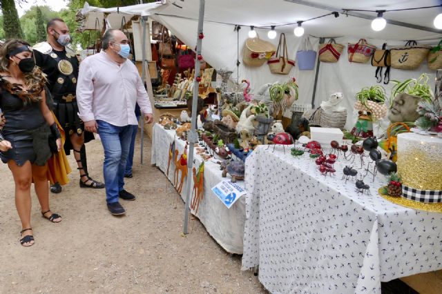 El mercado de época de Carthagineses y Romanos abre hasta el domingo junto al Cartagonova - 1, Foto 1