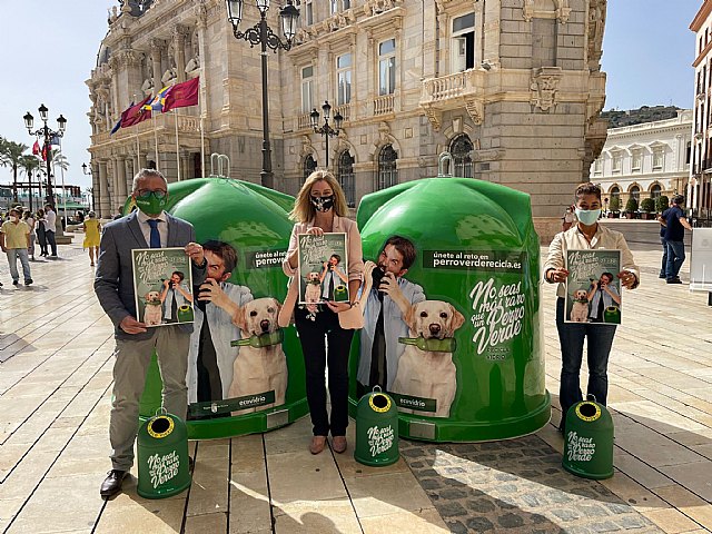 “No seas más raro que un perro verde” - 1, Foto 1