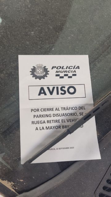 A partir del próximo lunes estará prohibido estacionar en el aparcamiento de Barriomar bajo la autovía - 1, Foto 1