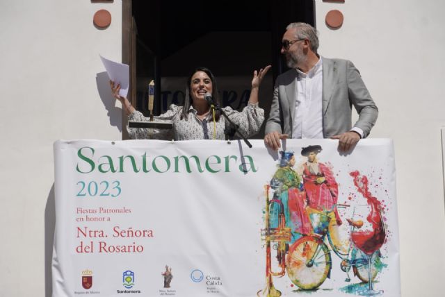 Rebeca Martínez Herrera da comienzo a las fiestas patronales con su pregón: Santomera es mucho más que un pueblo, es un sentimiento - 2, Foto 2