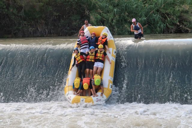 Los jóvenes torreños se divierten en el río Segura con una jornada gratuita de rafting - 4, Foto 4