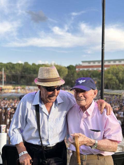 14 personas mayores viven su primer festival de música en el Jardín de las Delicias - 2, Foto 2