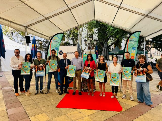 Lorca vuelve a ser protagonista de la mano de una nueva edición de la Feria del Comercio, que tendrá lugar del 2 al 5 de octubre, en la Plaza Calderón de la Barca - 2, Foto 2