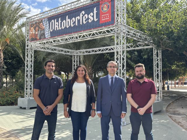Murcia celebra desde este jueves la II Feria Paulaner 'OktoberFest' con música en directo, gastronomía internacional y 11 días de ambiente festivo - 1, Foto 1