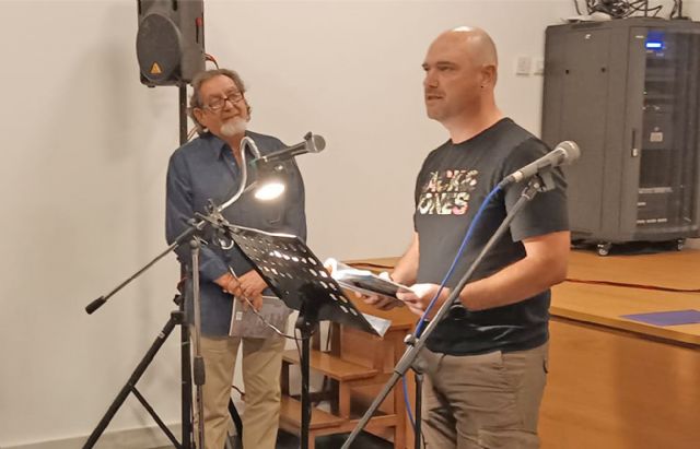 Jon Zelaia el rapsoda vasco que recita en euskera a poetas manchegos en el II Hermanamiento Oretania de poetas de Euskadi y La Mancha en Aldea del Rey - 3, Foto 3