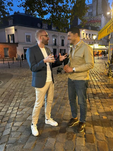 Juan Andrés Torres, Secretario General del PSOE de Águilas mantiene un encuentro con el Secretario General del PSOE de París, Pedro Iniesta, en la capital francesa - 1, Foto 1