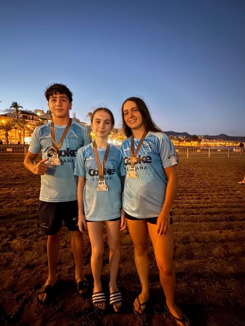 El Club Natación Águilas logra tres podios en la II Travesía a Nado Desafío Pecio Fenicio El Club Natación Águilas logra tres podios en la II Travesía a Nado Desafío Pecio Fenicio