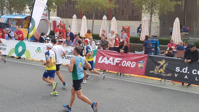 Participation of the Club Athletics Totana in the Half Marathon of Valencia, Foto 8