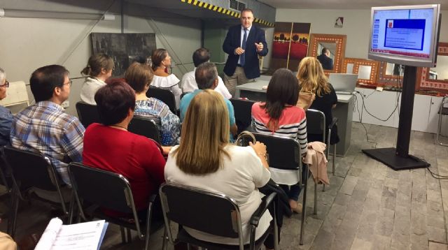 La Comunidad organiza un curso sobre los derechos de los consumidores - 1, Foto 1
