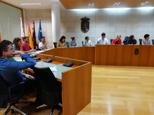 The newly created Municipal Commission for Children and Youth meets for the first time, Foto 4