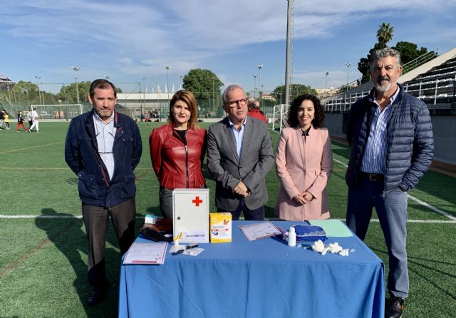 El Ayuntamiento apuesta por el deporte diabético-seguro y dota de glucómetros a pabellones, estadios y piscinas - 4, Foto 4