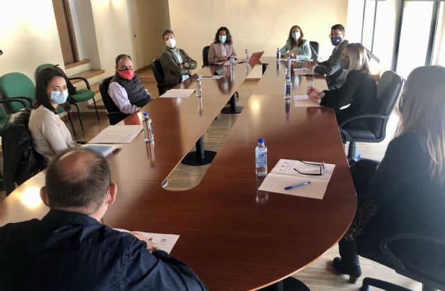 La Fundación Camino de la Cruz crea una mesa de trabajo para iniciar los preparativos del Año Jubilar 2024 - 2, Foto 2