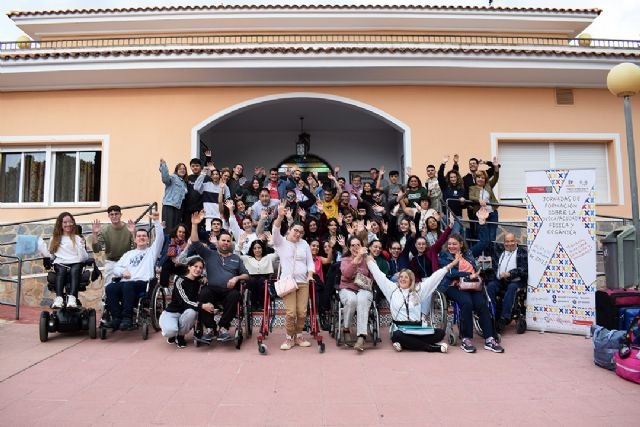 FAMDIF ha celebrado las X Jornadas de Formación sobre Discapacidad Física y Orgánica, Foto 1