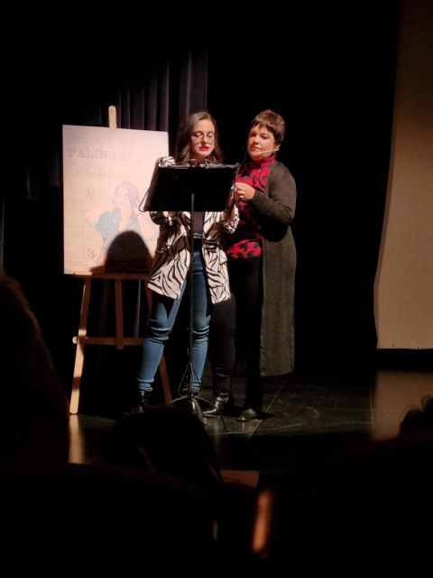 Dos pases llenos para ver el estreno de 'Palingenesia' de Rocío Valera en Bullas - 1, Foto 1