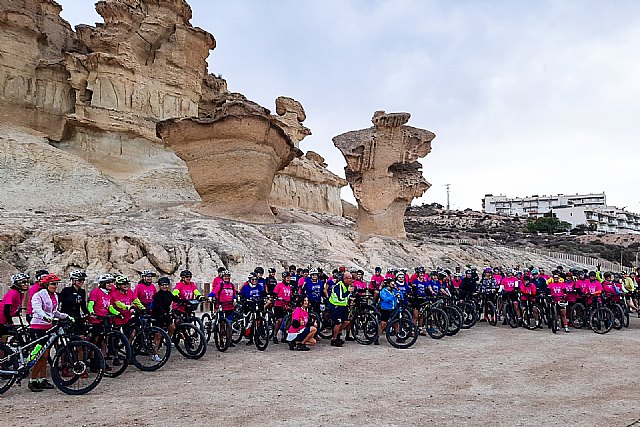 xito de la XI KDD Femenina BTTras: ms de 100 aficionadas al ciclismo de montaa se renen en Mazarrn, Foto 1