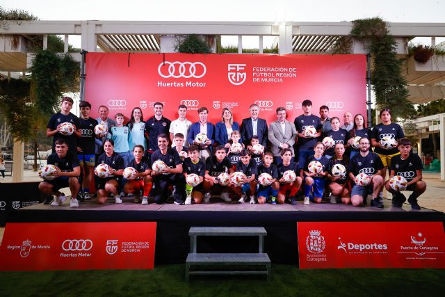 La FFRM y Audi Huertas Motor presentan el balón para la temporada 25/26 - 3, Foto 3