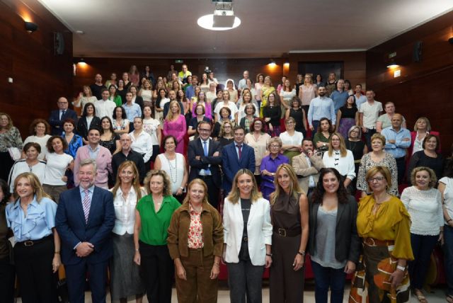 La Comunidad ofrece el servicio gratuito de Teleasistencia a 16.840 personas mayores, con discapacidad o en situación de vulnerabilidad - 3, Foto 3