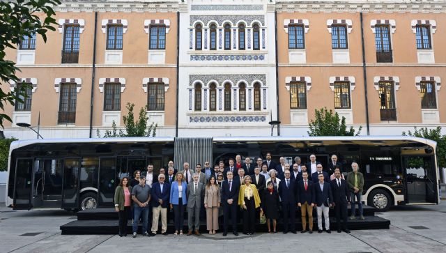 El tranvibús llegará hasta la Plaza Circular conectando de forma rápida Murcia y El Palmar - 1, Foto 1